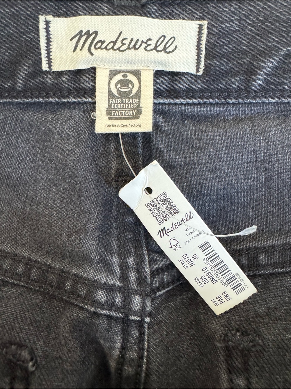 Madewell Baggy Jean Shorts NWT Reyburn Wash - Picture 5 of 8